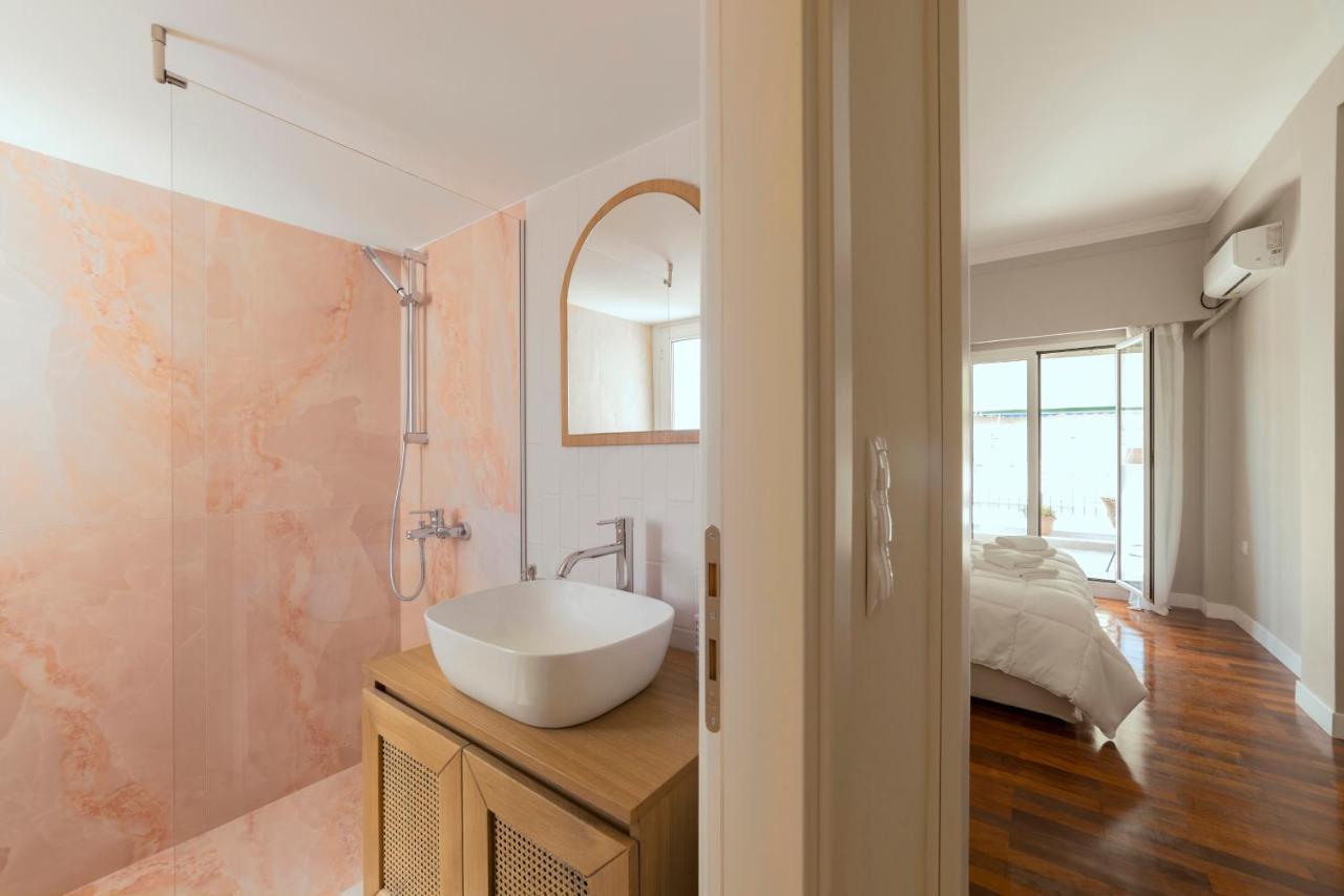 Honeybee Apartment Atenas Exterior foto